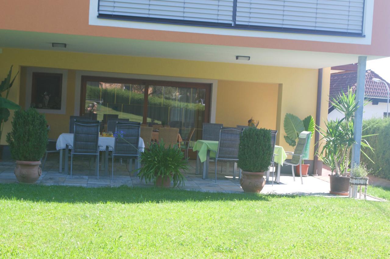 Pension Seerose Drobollach am Faakersee Zewnętrze zdjęcie